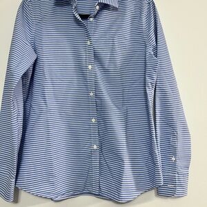 Chaps Blue and White Casual Button Down Shirt